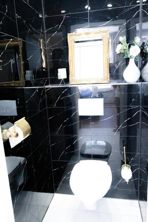 Luxury Master Room Wien Eksteriør billede